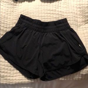 Lulu shorts